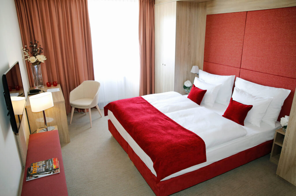 Hotel Red Bedroom1