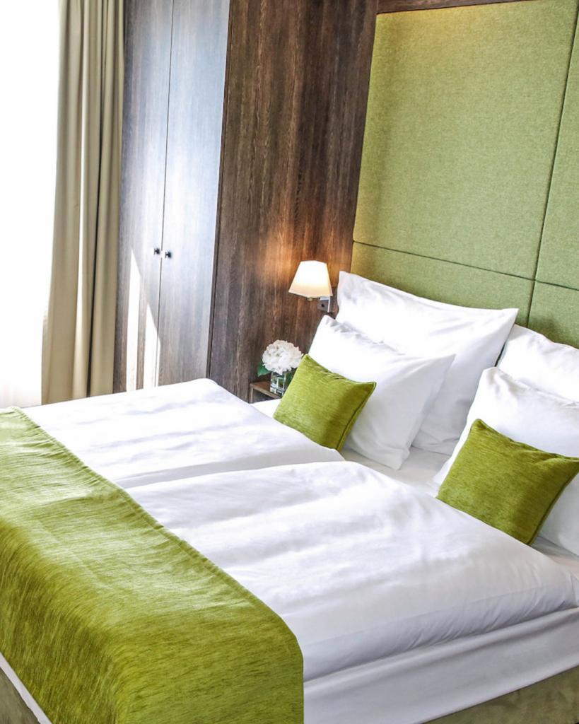 SALES_VIANOCNA_PONUKA_POST_4